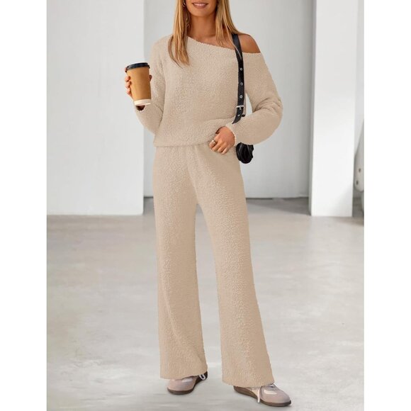 Women's Fuzzy Fleece Pajama Set Off-Shoulder Sweater & Wide Leg Pants - Picture 3 of 8